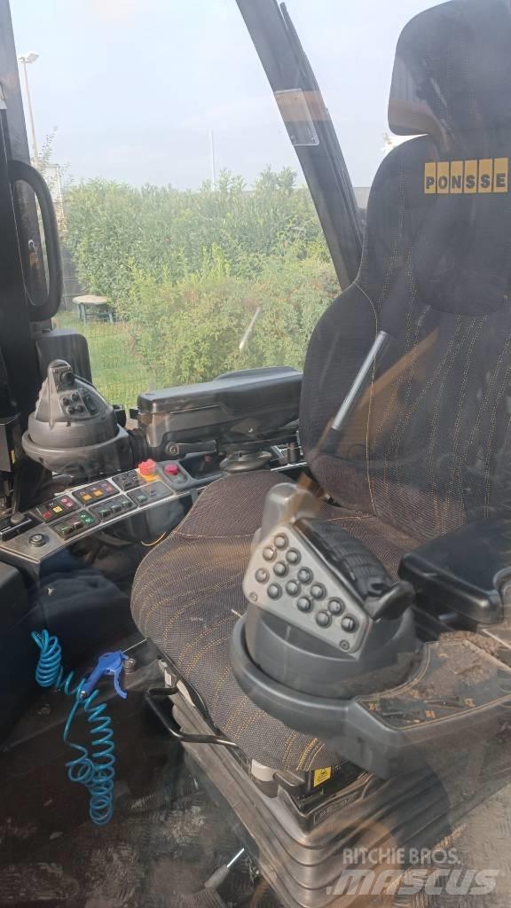 Ponsse Ergo 6W Combine forestiere