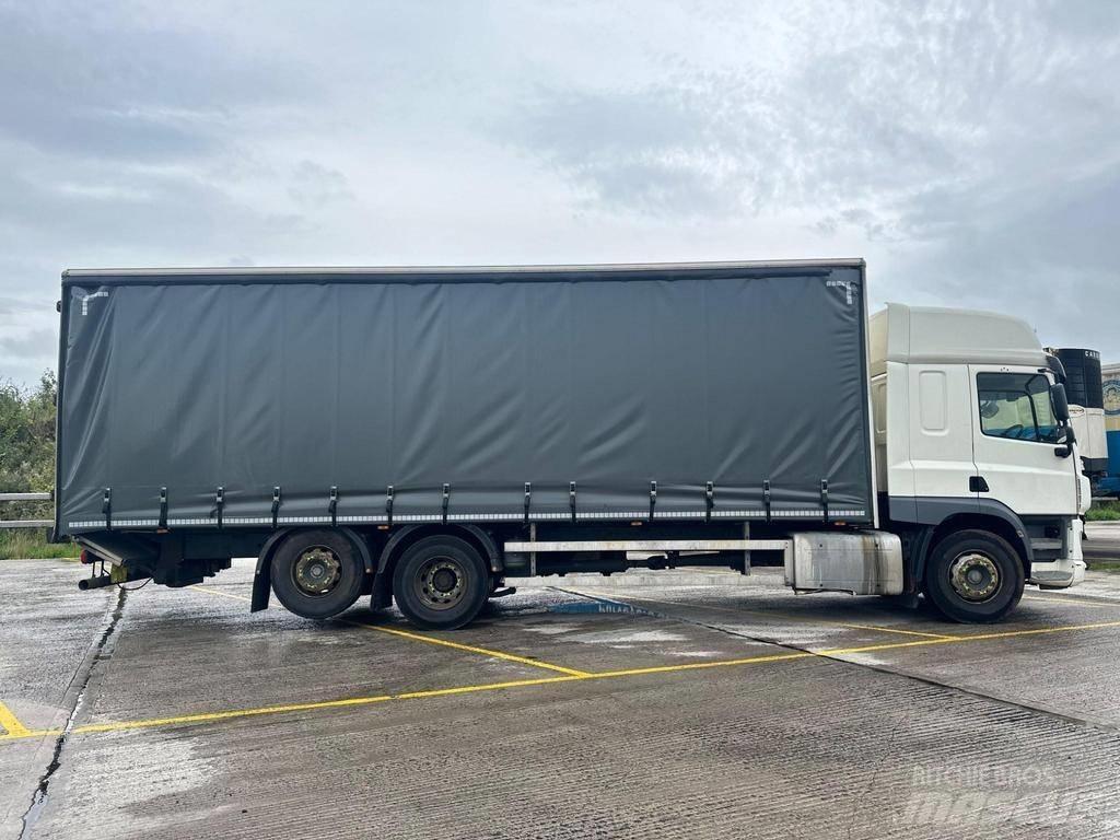 DAF CF330 Camion cu prelata