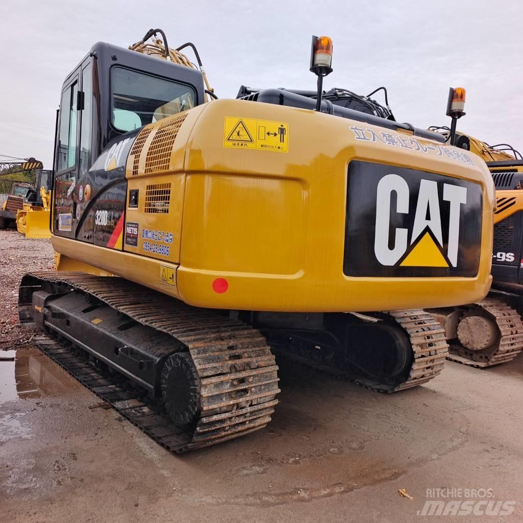 CAT 320D2GC Excavatoare pe șenile
