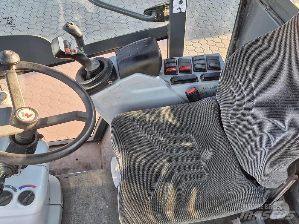 Kramer 350 Incarcator pe pneuri
