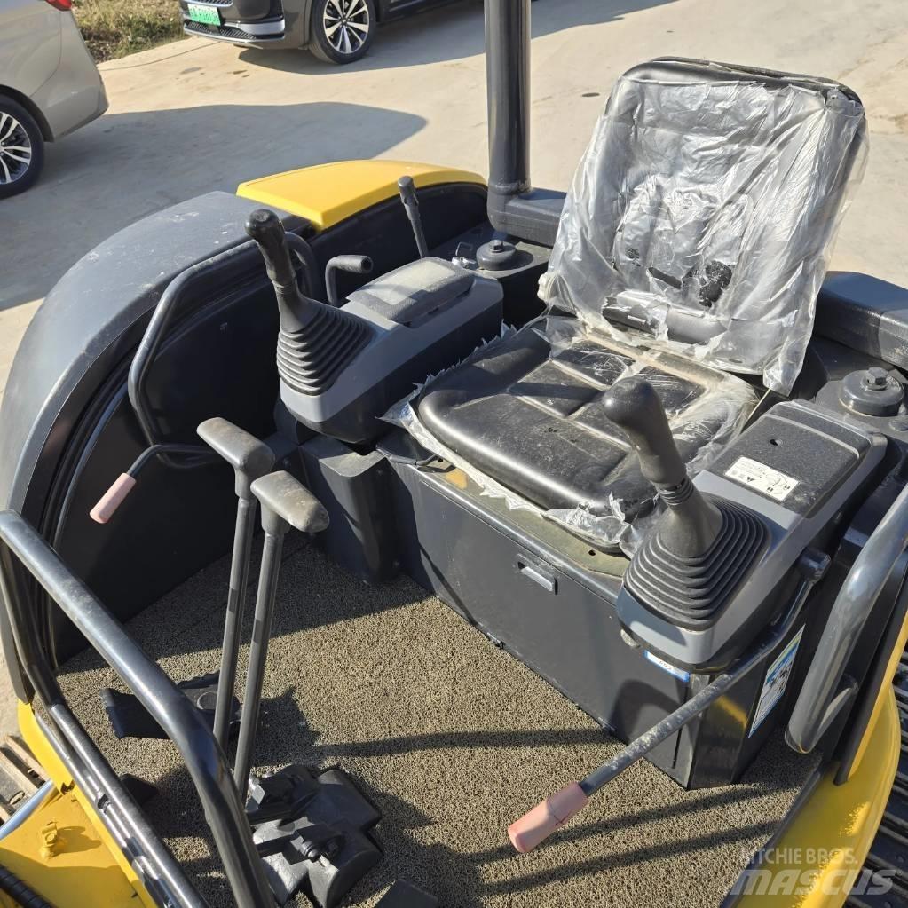 Komatsu PC 35 Mini excavatoare < 7t