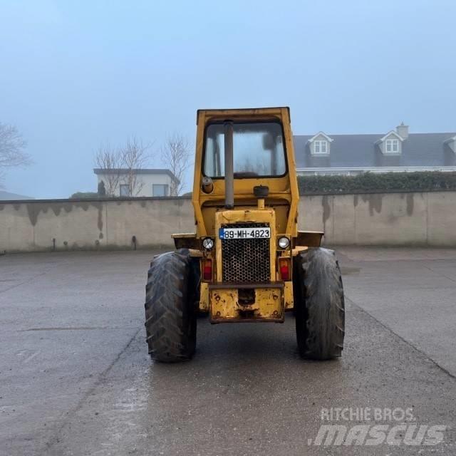 CAT 910 Incarcator pe pneuri
