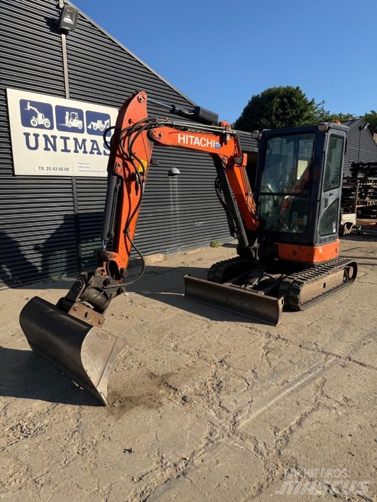 Hitachi ZX 33 Excavatoare pe șenile
