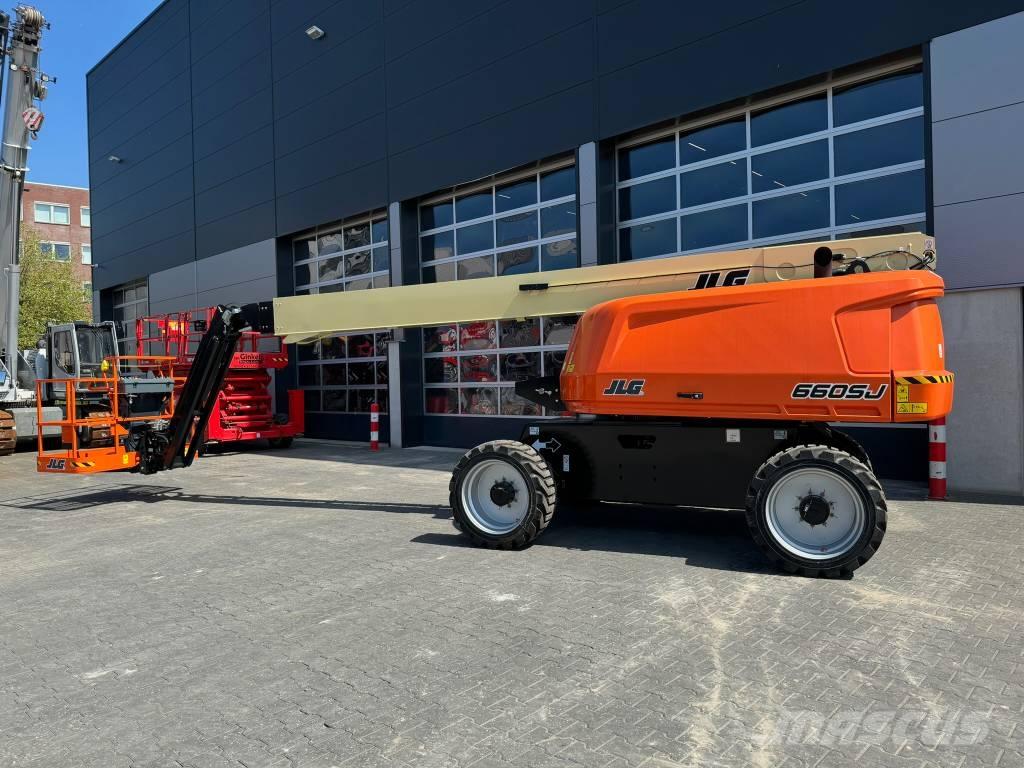 JLG 660SJ Nacele cu brat telescopic