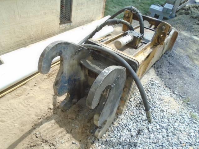 CASE CX 160 C Excavatoare pe șenile
