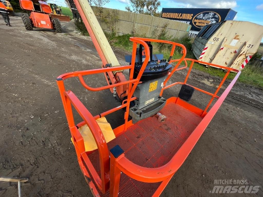 JLG 1500 SJ Nacele cu brat telescopic