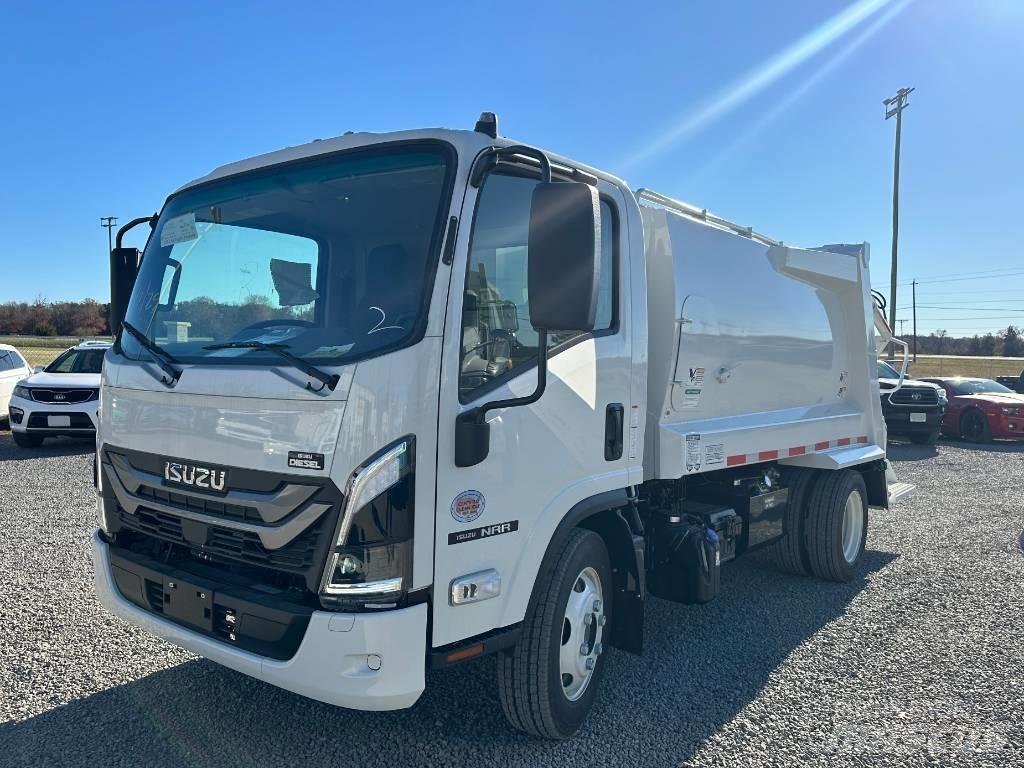 Isuzu NRR Camion de deseuri