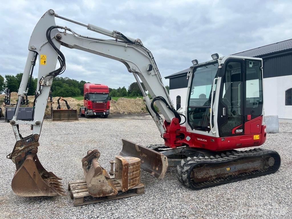 Takeuchi TB260 Mini excavatoare < 7t