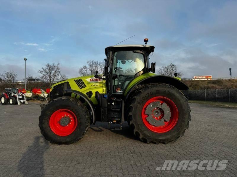 CLAAS AXION 830 Tractoare