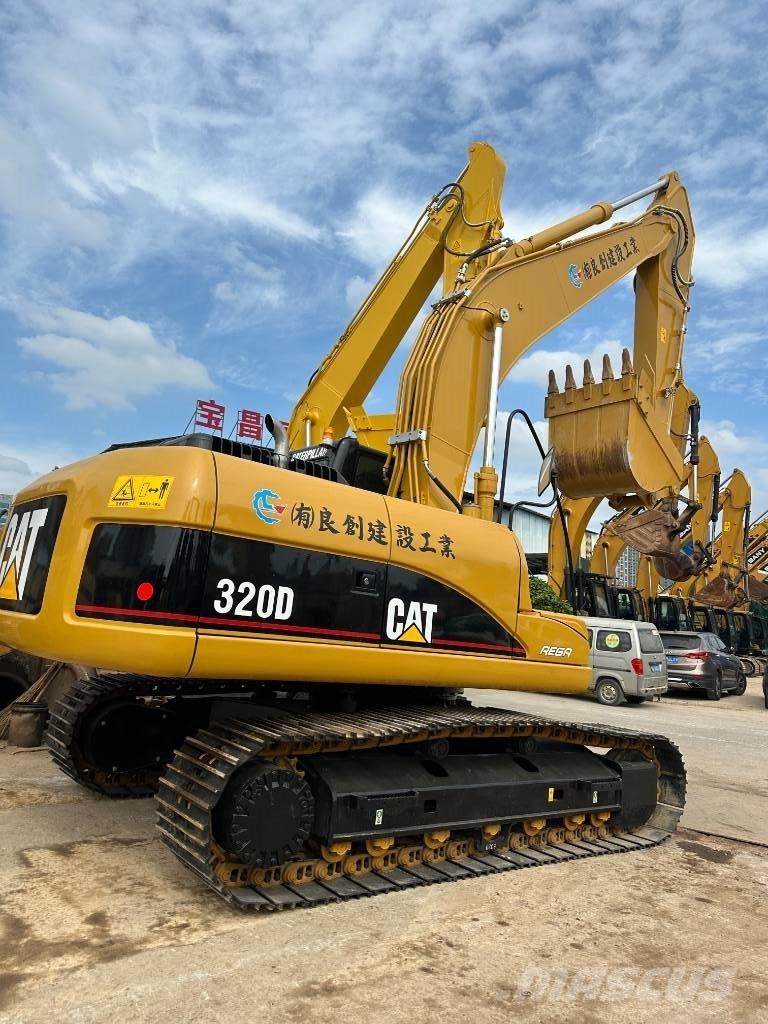 CAT 320 D Excavatoare pe șenile
