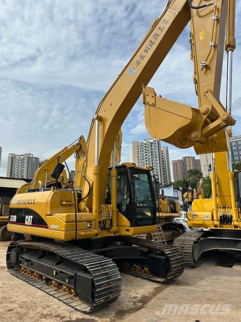 CAT 320 D Excavatoare pe șenile
