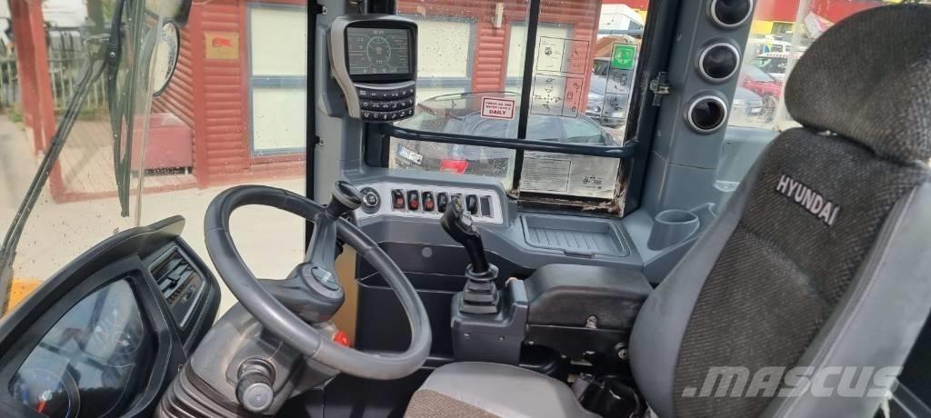 Hyundai HL 955 Incarcator pe pneuri