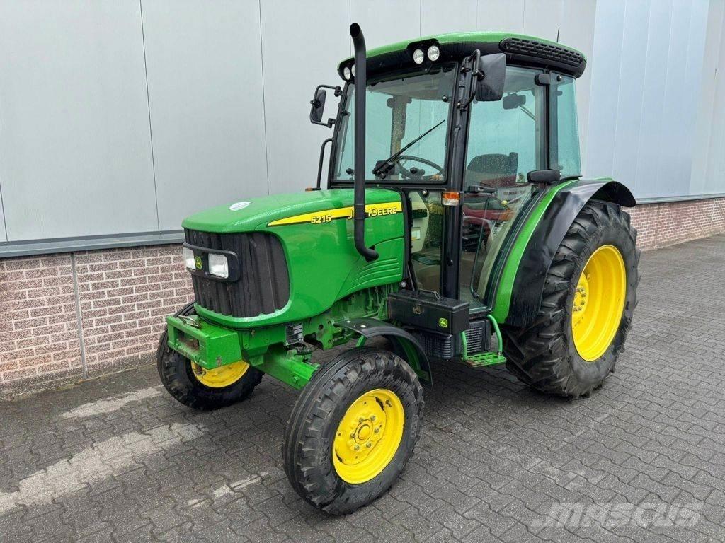 John Deere 5215 Dispersare nisip si sare