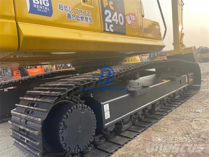 Komatsu PC 240 -8 Excavatoare pe șenile
