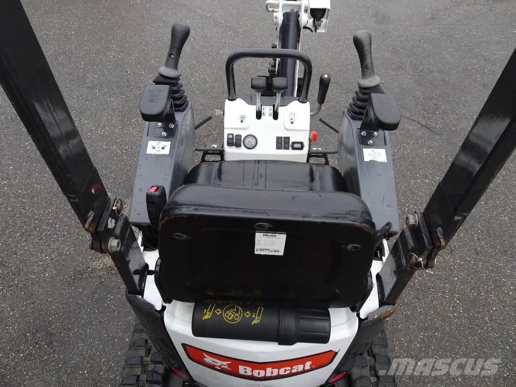 Bobcat E10Z Mini excavatoare < 7t