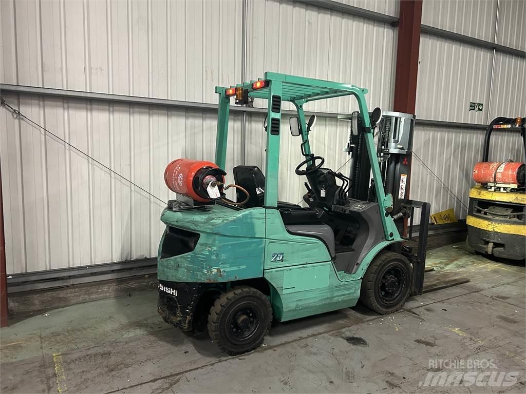Mitsubishi FG25NT Stivuitor GPL