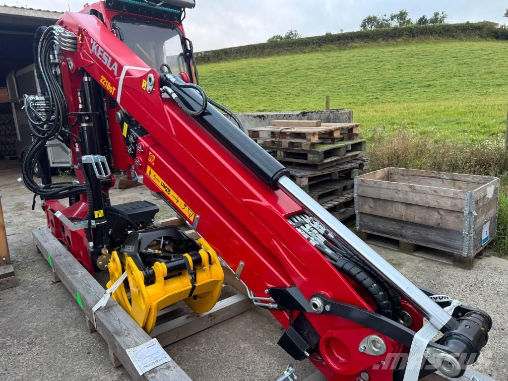 Kesla 2210T Macarale forestiere