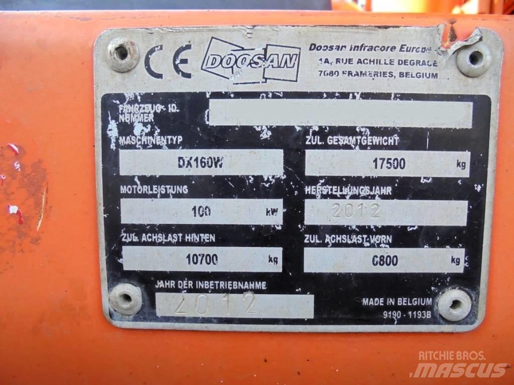 Doosan DX 160 W Excavatoare cu roti