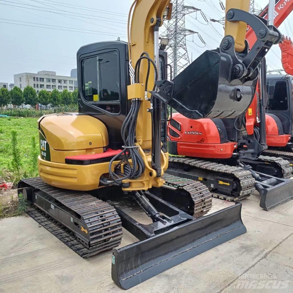 CAT 303.5E2 Excavatoare pe șenile
