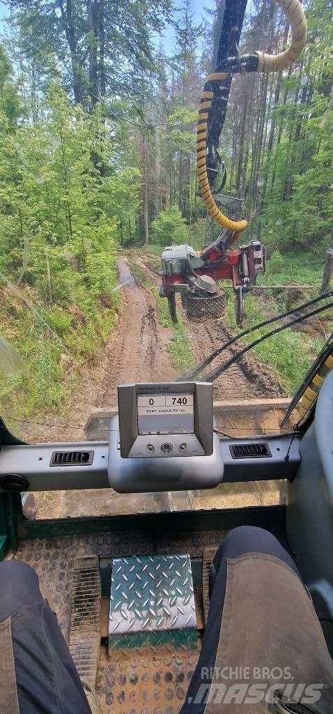 Neuson 242hvt Combine forestiere