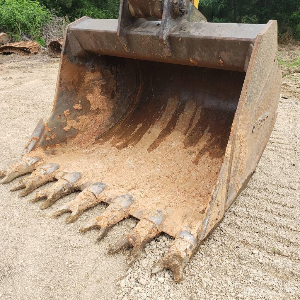 Komatsu PC 490 LC-11 Excavatoare pe șenile
