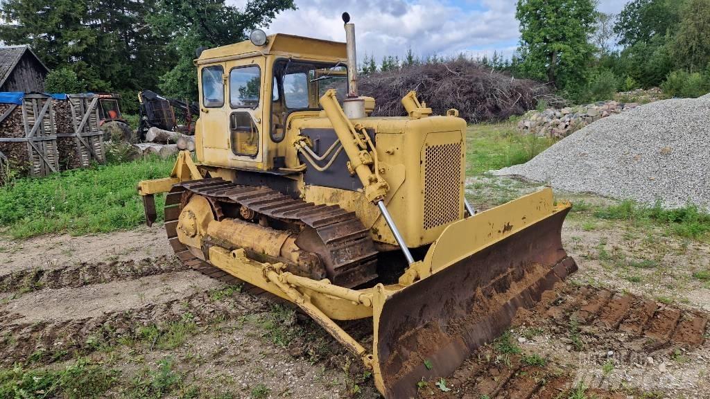 CAT D 4 D Buldozere pe senile