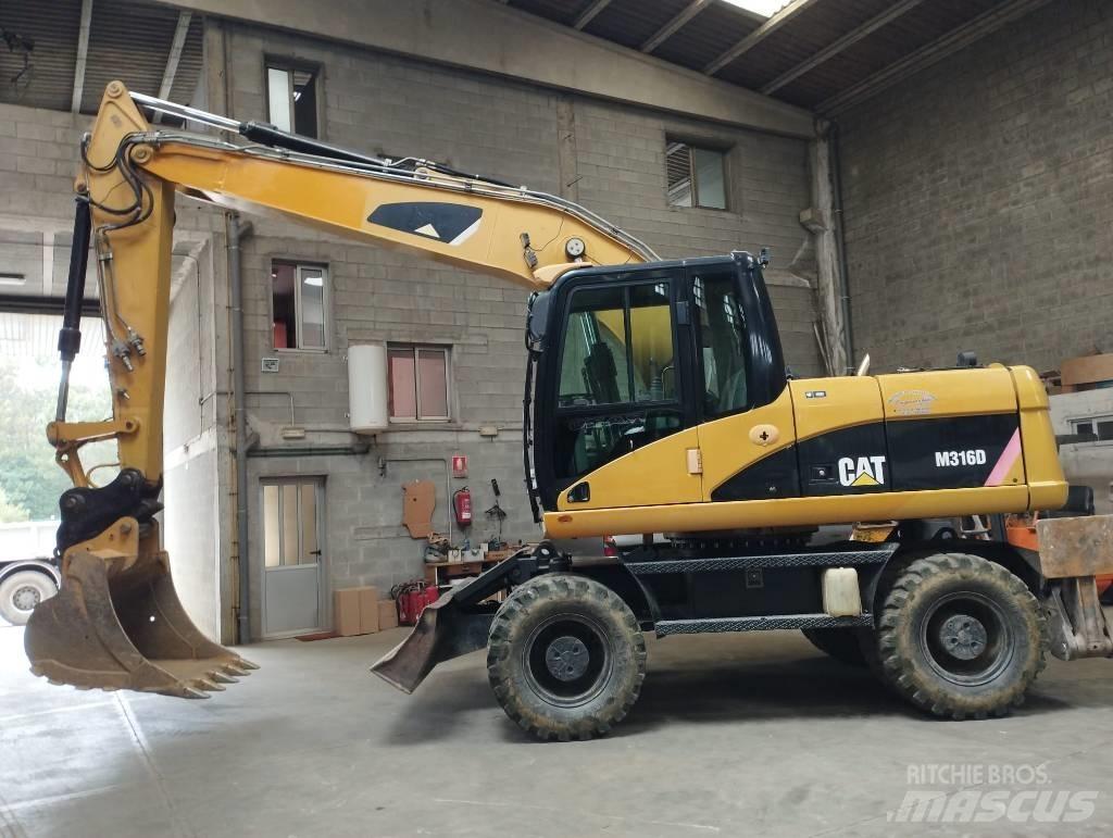 CAT M 316 D Excavatoare cu roti