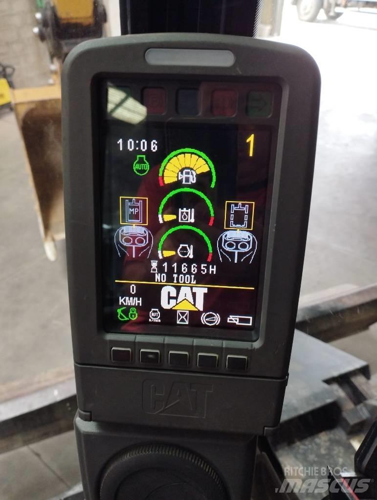 CAT M 316 D Excavatoare cu roti