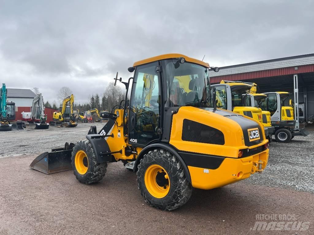 JCB 406 - Uthyres Incarcator pe pneuri