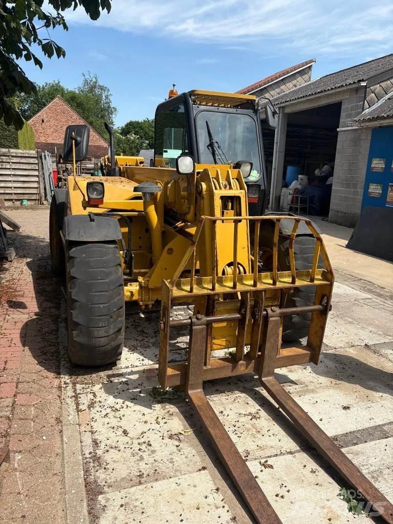 CAT TH62 Manipulatoare agricole