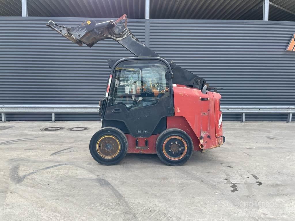 JCB R260 Utilaje de manevrarea a bustenilor