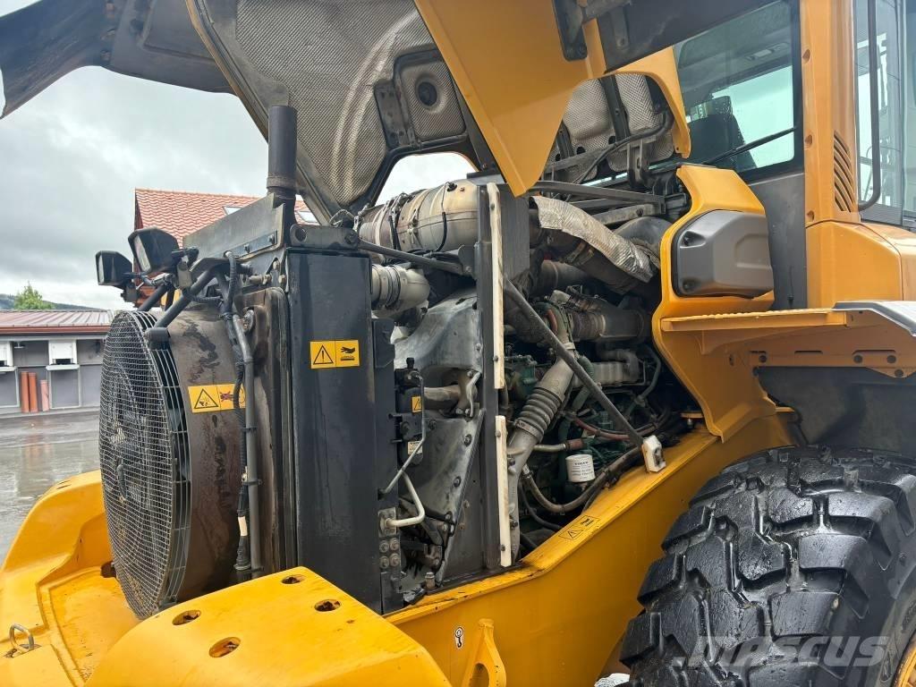 Volvo L 90 G Incarcator pe pneuri