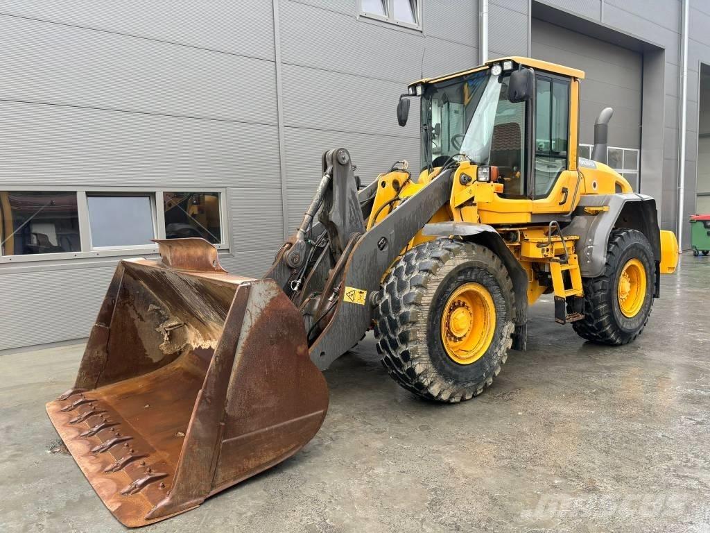 Volvo L 90 G Incarcator pe pneuri