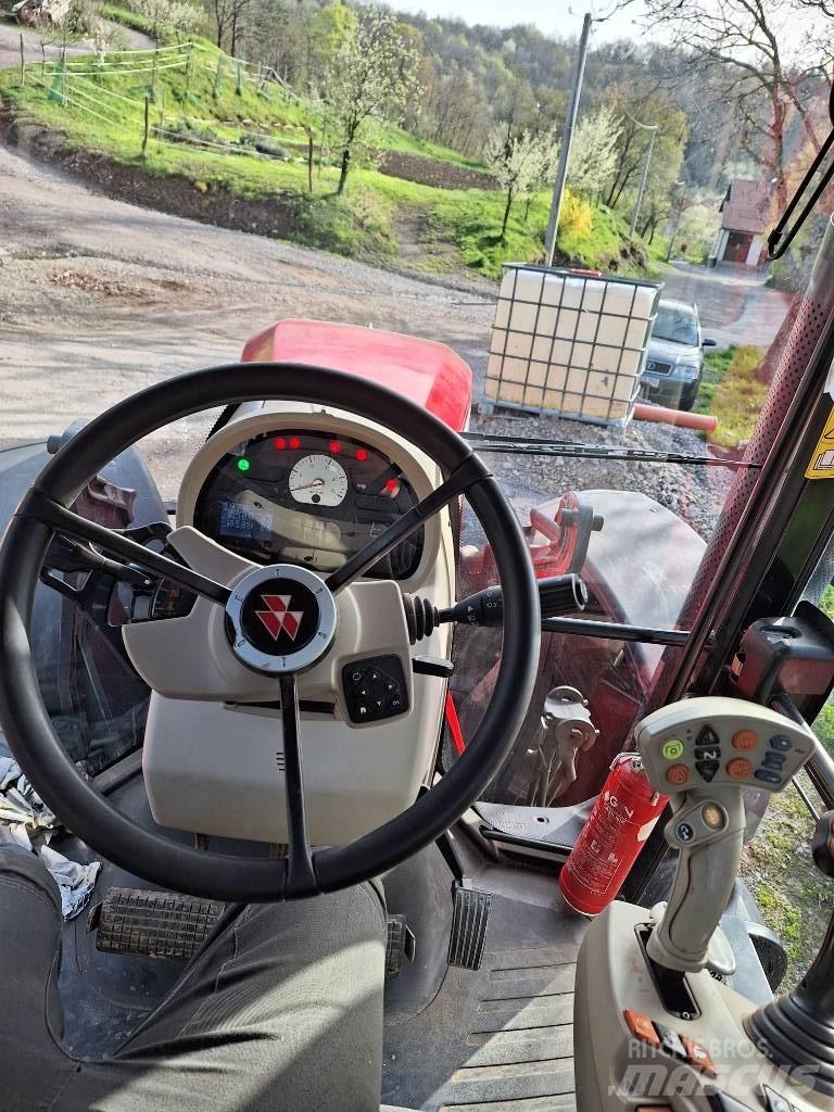 Massey Ferguson 7624 Tractoare