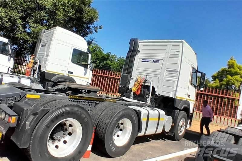 Volvo FMX(4) 440 Altele