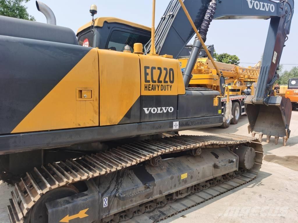 Volvo EC 220 Excavatoare pe șenile
