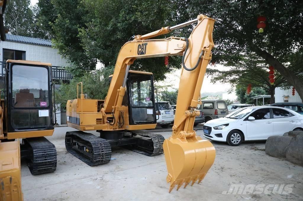 CAT E 70 B Mini excavatoare < 7t