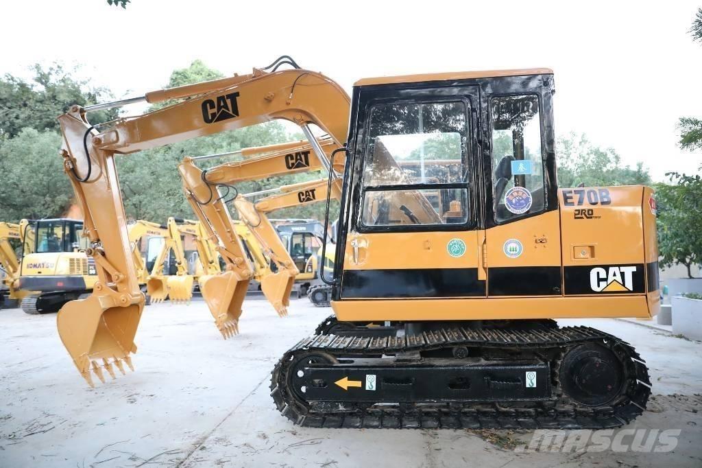 CAT E 70 B Mini excavatoare < 7t