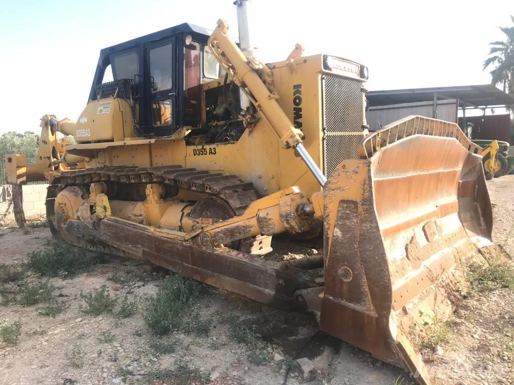 Komatsu D355A-3 Buldozere pe senile