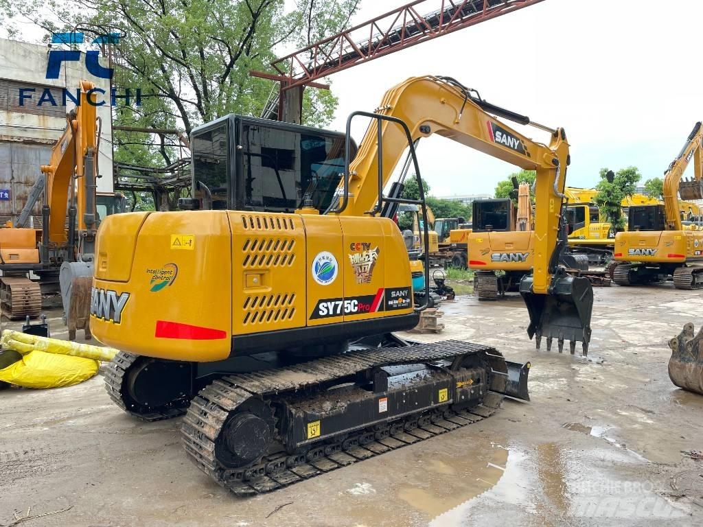 Sany SY 75 C pro Excavatoare 7t - 12t