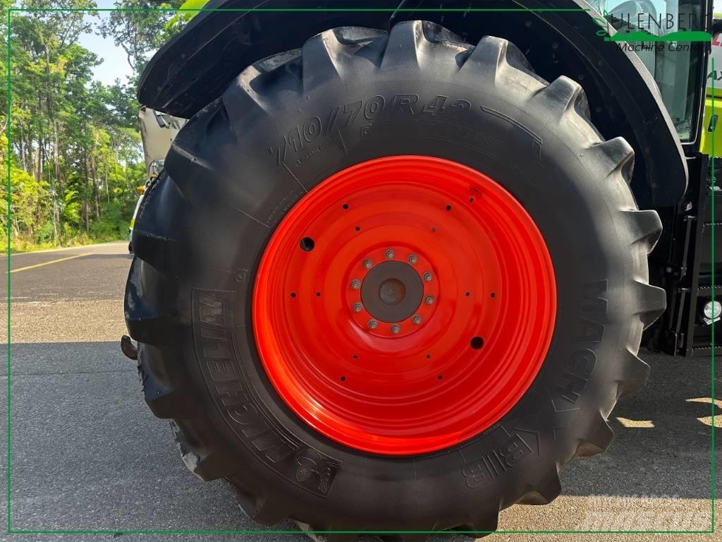 CLAAS Axion 850 CIS Tractoare