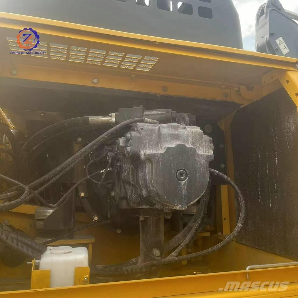 Komatsu PC 450 Excavatoare pe șenile
