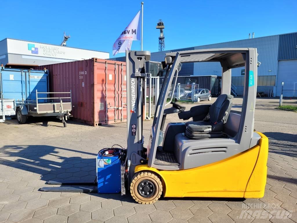 Jungheinrich EFG 216 Stivuitor electric