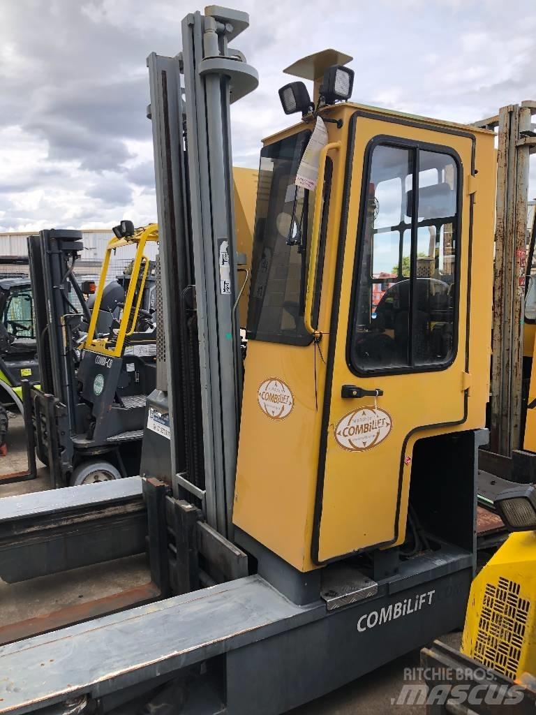 Combilift C 3000 Încarcator lateral