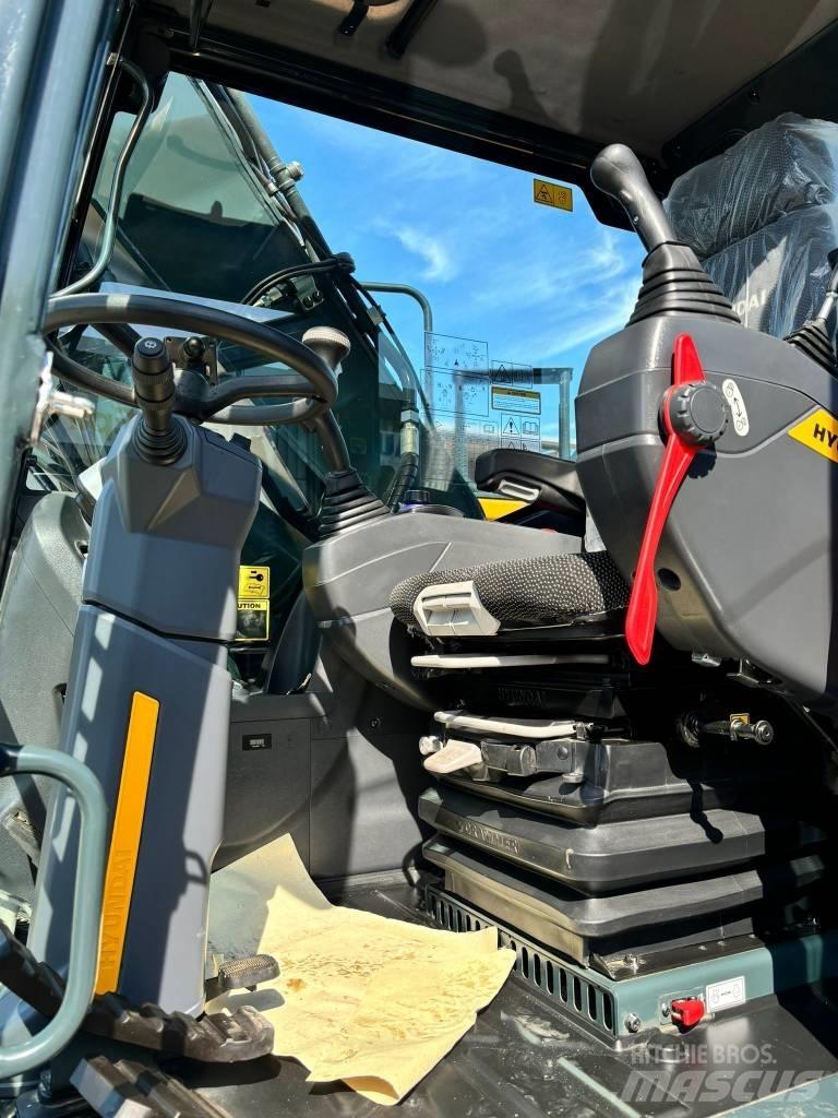 Hyundai HW160A Excavatoare cu roti