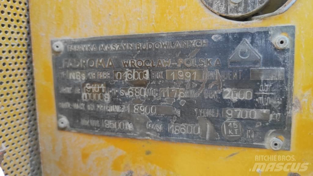  FADROMA NBS Incarcator pe pneuri