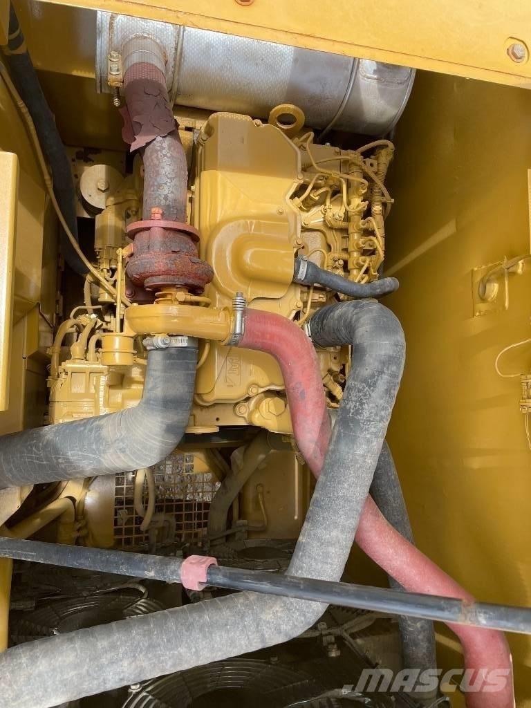 CAT 320 GC Excavatoare 7t - 12t