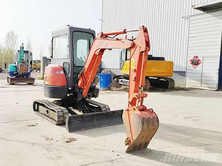 Hitachi ZX 30 Mini excavatoare < 7t