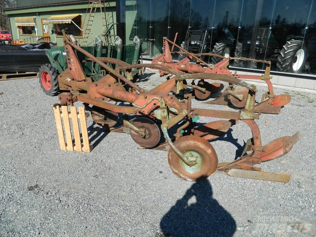 Kverneland 3k Pluguri conventionale