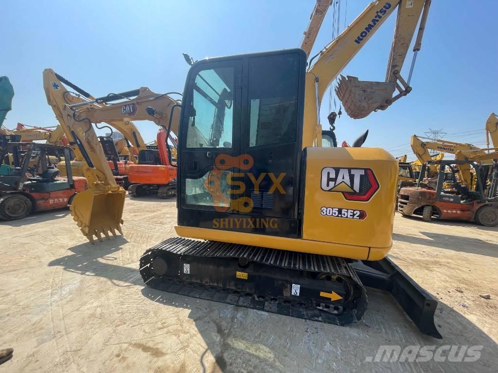 CAT 305.5 E 2 Excavatoare pe șenile
